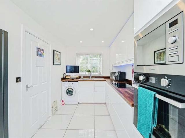 House for sale in Ogmore Valley, Lewistown