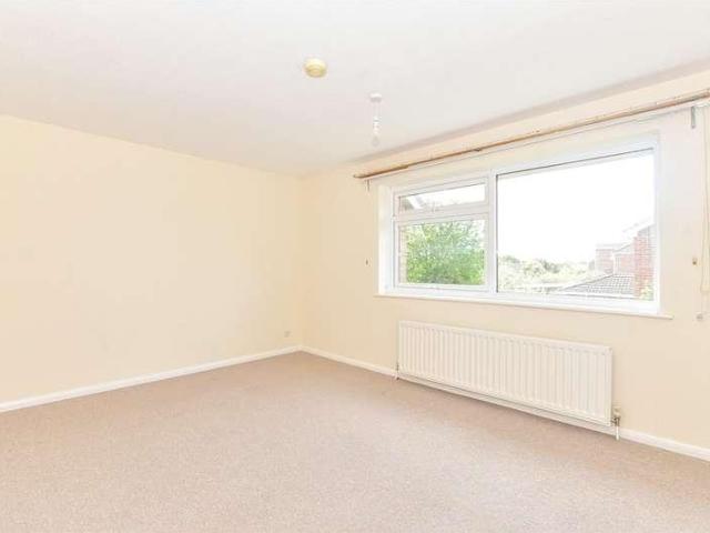 House for sale in Spring Vale, Hampshire