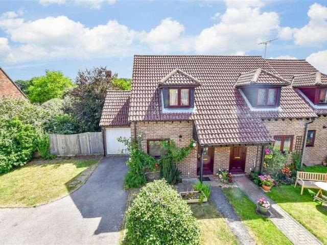 House for sale in Aldingbourne, Clapham