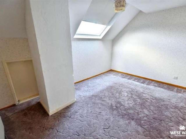 House for sale in St Ishmael's, Wales