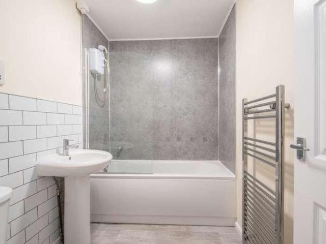 House for sale in Bingley, West Yorkshire