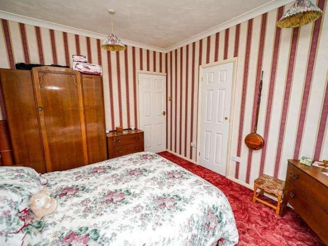 House for sale in Leighton-Linslade, Linslade