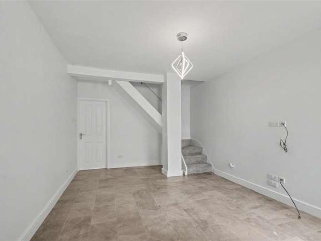 House for sale in Larklands, Caldermill