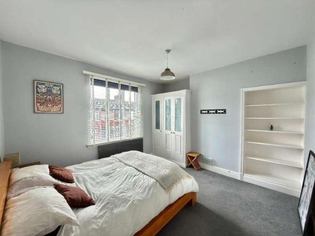 House for sale in Georgia, Greater Manchester