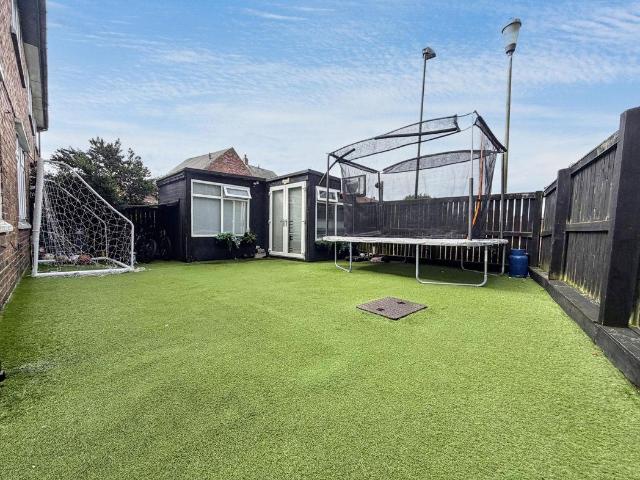 House for sale in Hetton