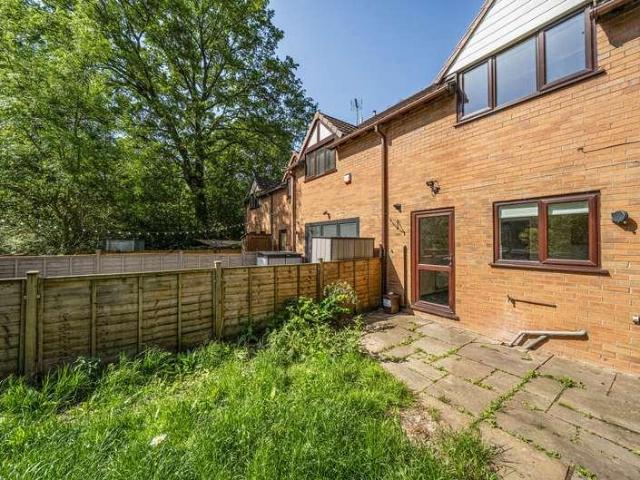House for sale in Pulford, Cheshire