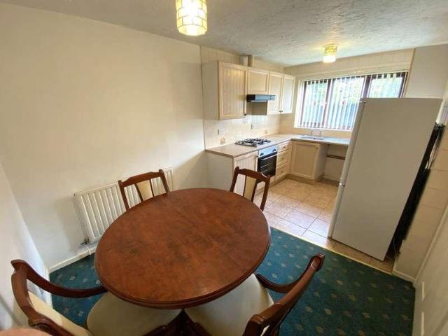 House for sale in Cowlishaw, Oldham