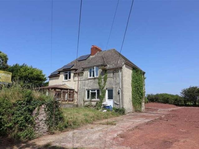 House for sale in Llanstadwell, Wales