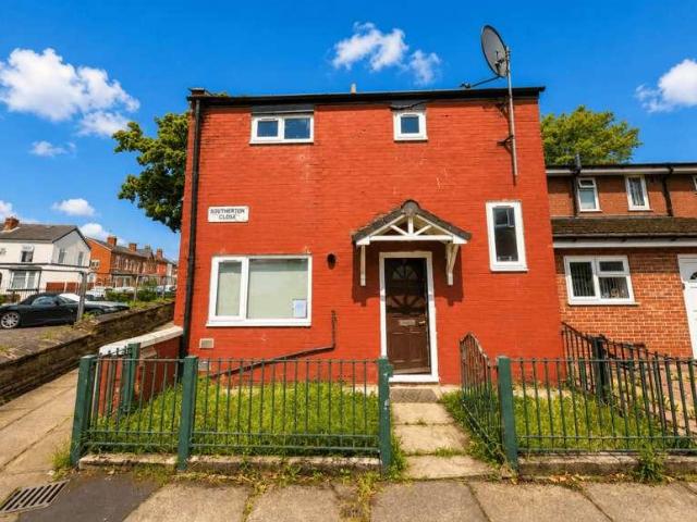 House for sale in Georgia, Greater Manchester