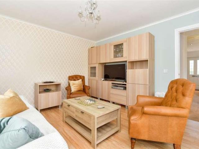 House for sale in Gidea Park, Greater London