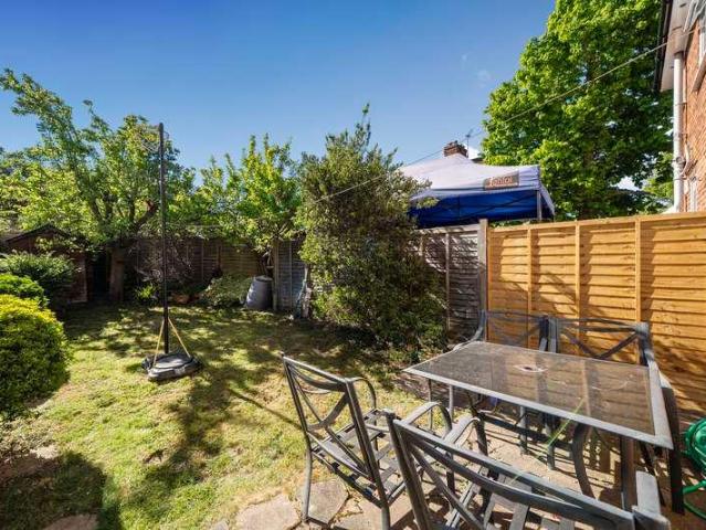 House for sale in London Borough of Ealing, Greater London