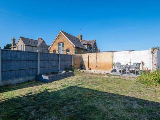 House for sale in Southend-on-sea, Great Wakering