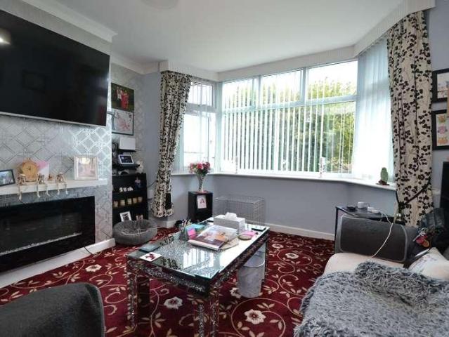 House for sale in Undercliffe, West Yorkshire