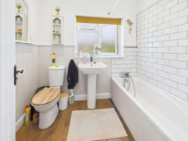 House for sale in Tadley, Priest Down