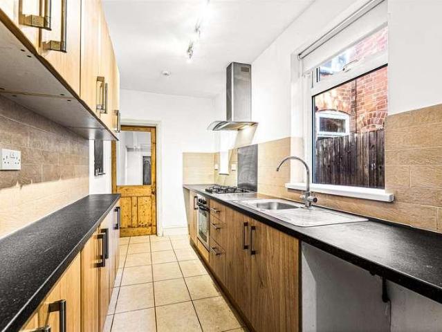 House for sale in Knighton Fields, Leicester