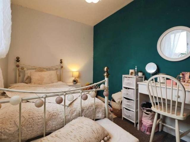 House for sale in Cadoxton, Barry