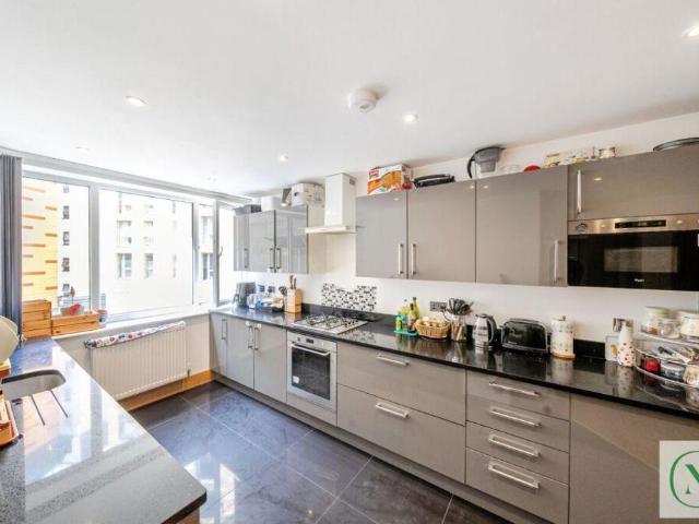 House for sale in London Borough of Croydon, Greater London