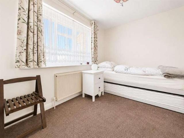 House for sale in Lee-on-the-Solent, Middlecroft