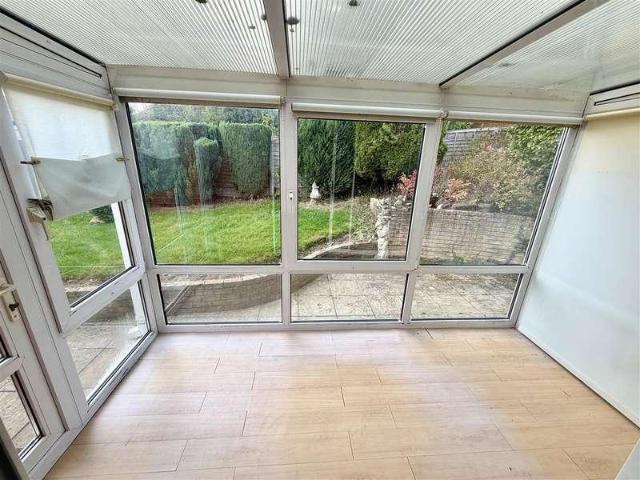 House for sale in Haslucks Green, Solihull