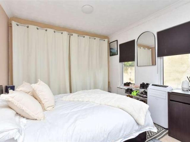 House for sale in Luton, Chatham