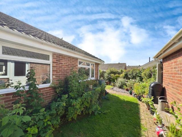 House for sale in Folkestone, Lyminge
