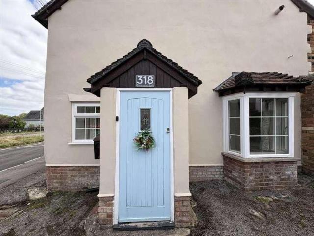 House for sale in Charlton Marshall, Dorset