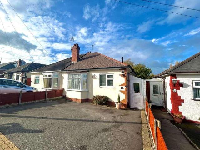 House for sale in Ettingshall Park, West Midlands