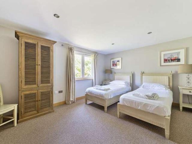 House for sale in Somerset