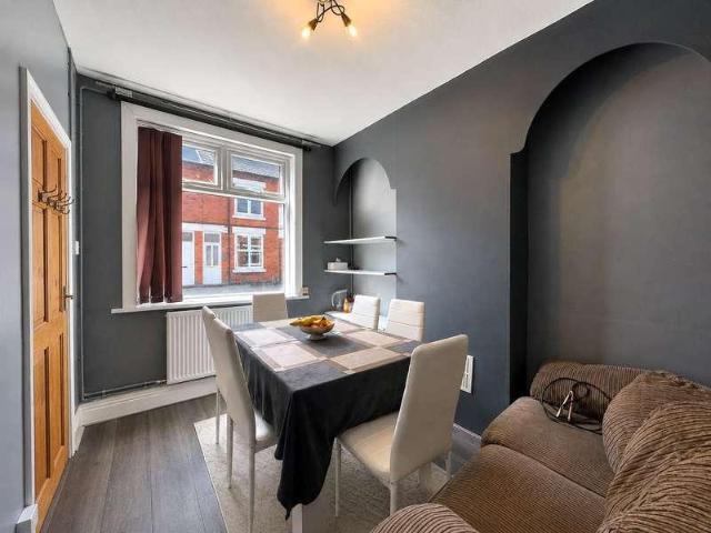 House for sale in Elmfield, Leicestershire