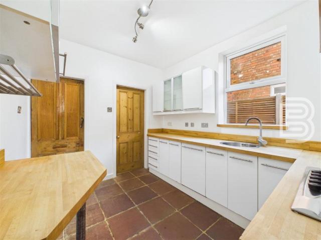 House for sale in New Bilton