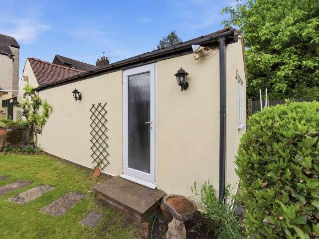 House for sale in Costhorpe, East Midlands