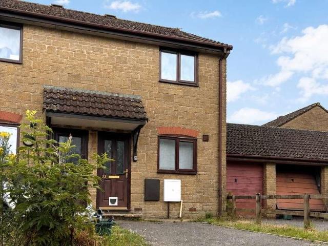 House for sale in Castle Cary, Somerset