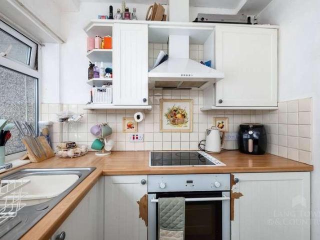 House for sale in Pennycomequick, Mount Wise
