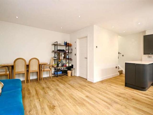 House for sale in Roselands, Eastbourne