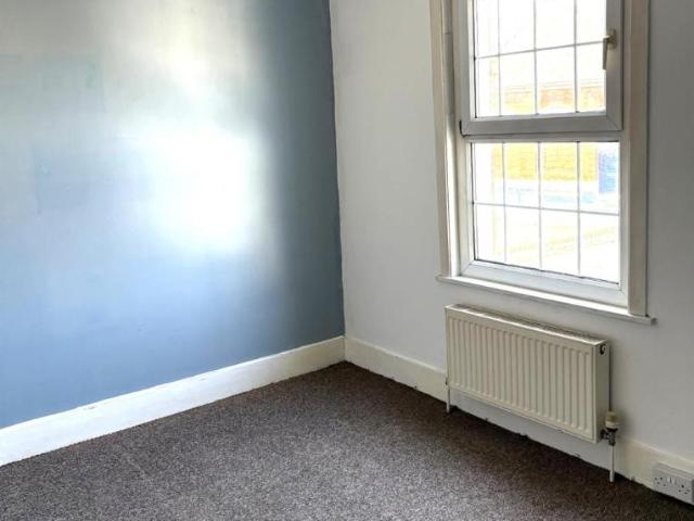 House for sale in Blacklands, Guestling Green