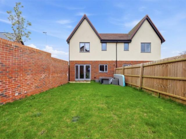 House for sale in Chipping Hill, Essex