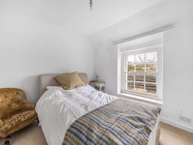 House for sale in Minchinhampton, School House