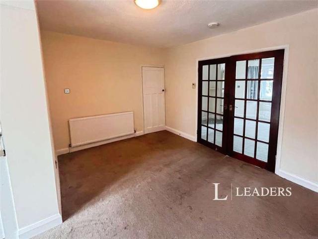House for sale in Potters Corner, East Midlands