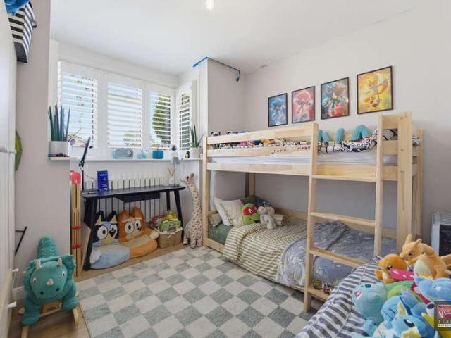 House for sale in Lower Halliford, Surrey