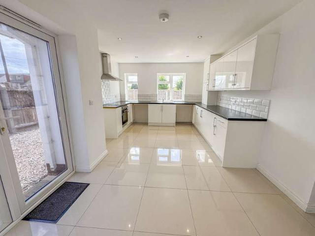 House for sale in Rochford, Hawkwell