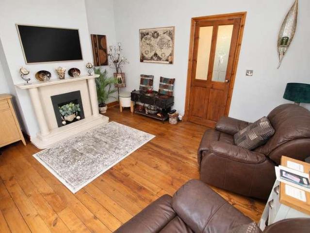 House for sale in Hole Bottom, Calderdale