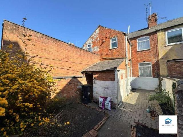 House for sale in Old Wharf, City Of Leicester