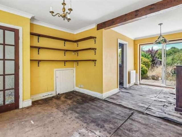 House for sale in Denham, Tatling End