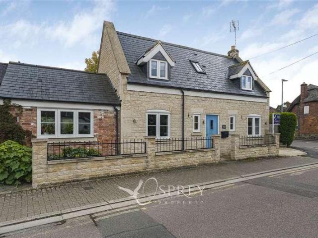 House for sale in Catmose, Oakham