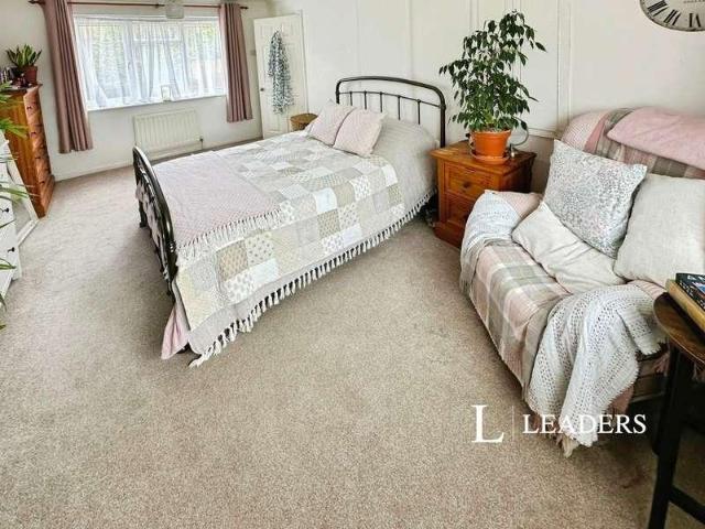 House for sale in Thornhill Park, City Of Southampton