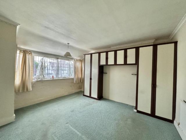 House for sale in Gould's Green, Greater London