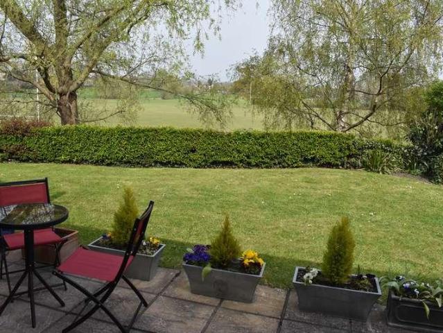 House for sale in Tewkesbury, Pamington