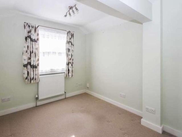 House for sale in Pouchen End, Hertfordshire