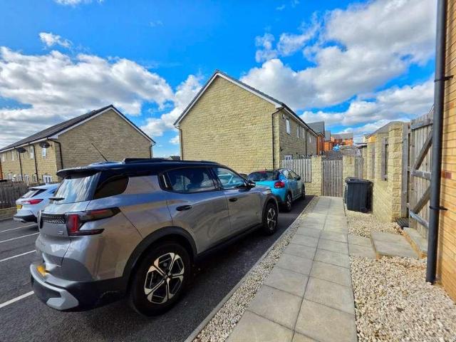 House for sale in Cudworth, South Yorkshire