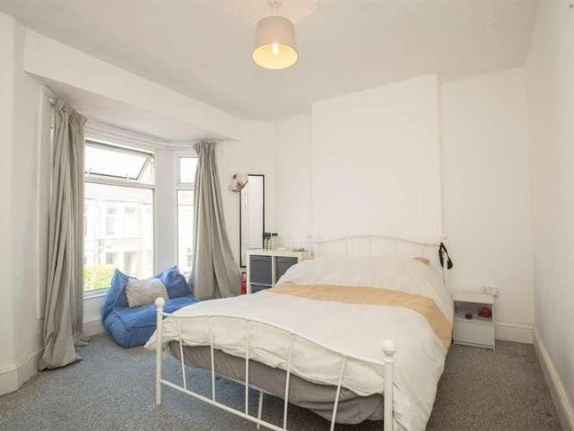 House for sale in Plasnewydd, Falcon Lodge